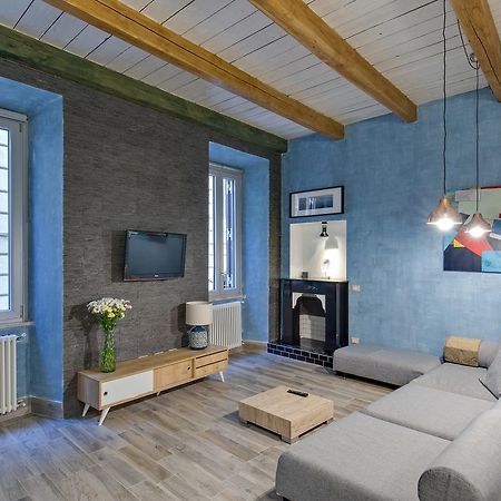 Rome As You Feel - Design Apartment At Colosseum Dış mekan fotoğraf